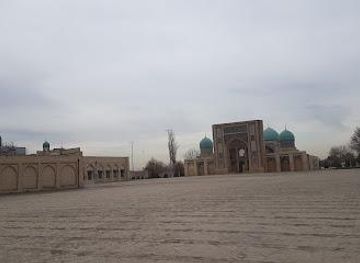 uzbekistan/tashkent-region/landmark/barak-khan-madrasah