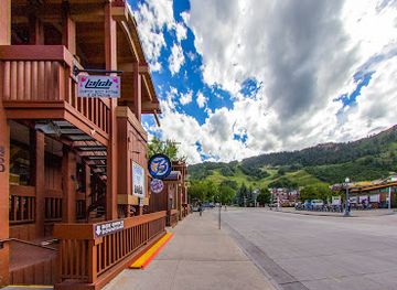 colorado/aspen/landmark/belly-up-aspen