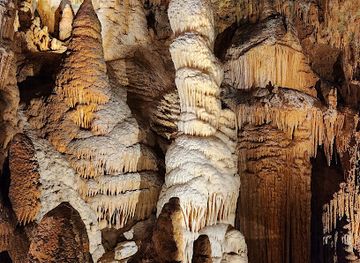 virginia/luray-caverns/landmark/the-garden-maze-at-luray-caverns