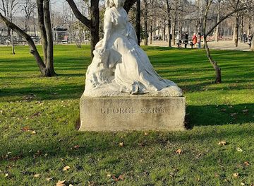 france/ile-de-france/landmark/statue-de-george-sand