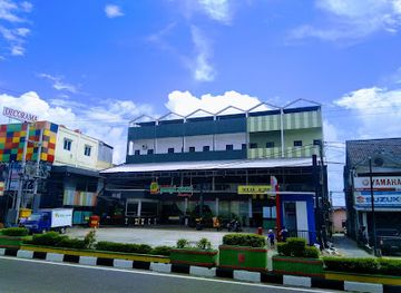 indonesia/bangka-belitung-islands/landmark/warung-bolak-balik