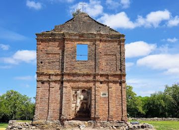 uruguay/colonia/landmark/calera-de-las-huerfanas