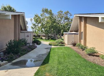 california/huntington-beach/landmark/huntington-landmark-senior-adult-community