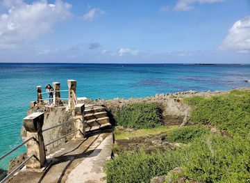 northern-mariana-islands/tinian/landmark/taga-beach