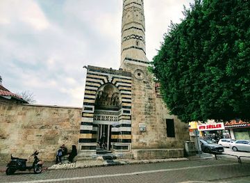 turkiye/adana/landmark/ramazanoglu-madrasa
