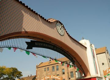 illinois/chicagoland/landmark/little-village-arch