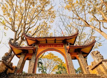 vietnam/northwest/landmark/tu-vien-bat-nha