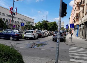 serbia/novi-sad/telep/landmark/zgrada-crvenog-krsta-u-novom-sadu