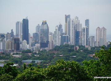 panama/panama-city/landmark/metropolitan-natural-park-visitor-center