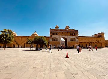 india/jaipur/amer/landmark/chand-pol-moon-gate