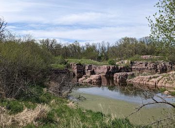 south-dakota/big-sioux-recreation-area/landmark/gitchie-manitou-state-preserve