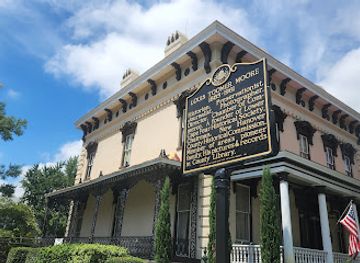 north-carolina/wilmington-area/landmark/latimer-house