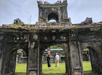 vietnam/hue/landmark/tiger-arena