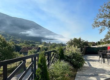 bosnia-and-herzegovina/una-sana-canton/landmark/resort-una-park