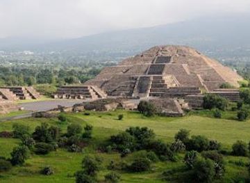 mexico/mexico-city/landmark/pyramid-of-the-moon
