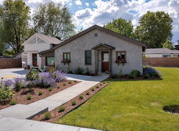 idaho/treasure-valley/landmark/james-castle-house