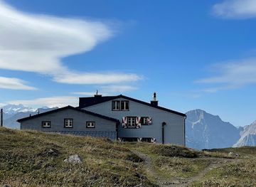 switzerland/engelberg/landmark/rugghubelhutte-sac