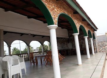 togo/lake-togo-area/landmark/la-becca-hotel