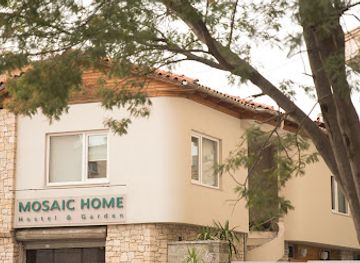 albania/tirana/landmark/mosaic-home