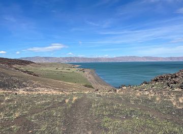 kenya/suguta-valley/landmark/south-island-national-park