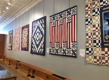 iowa/southeast-iowa/landmark/iowa-quilt-museum
