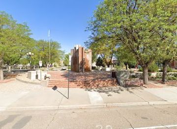 colorado/pueblo/landmark/sister-cities-plaza-sister-cities-fountain