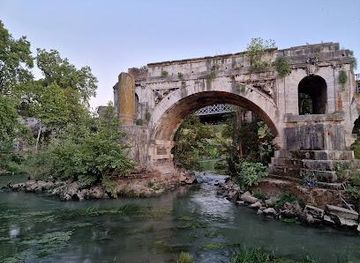 vatican-city/vatican-museums/landmark/pons-aemilius