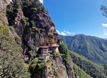 bhutan/haa-valley/landmark/tiger-s-nest-view-point