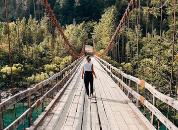 chile/futaleufu/landmark/peuma-lodge-patagonia