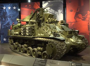 wyoming/bighorn-basin/landmark/national-museum-of-military-vehicles
