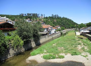 bulgaria/rhodope-mountains/landmark/stone-arch-bridge