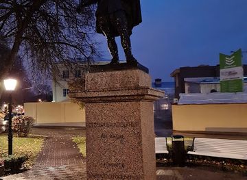 estonia/tartu/landmark/monument-to-gustav-ii-adolf