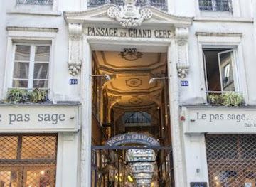 france/versailles/landmark/passage-du-grand-cerf