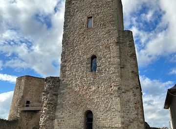 luxembourg/diekirch/landmark/useldange-castle
