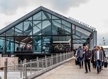 australia/hobart/landmark/drink-tasmania-premium-tours