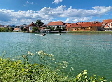 slovenia/drava/landmark/stari-most