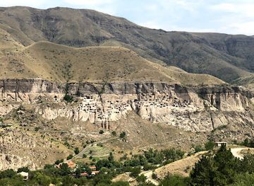 georgia/vardzia/landmark/mtkvari-canyon