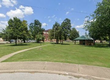 indiana/terre-haute/landmark/composite-house-for-terre-haute-sculpture