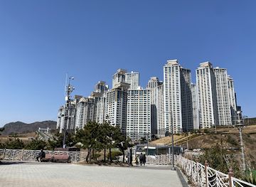 south-korea/busan/landmark/oryukdo-skywalk