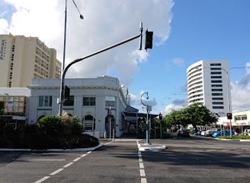 australia/cairns/landmark/rusty-s-markets