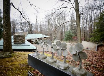 kentucky/knobs-region/landmark/frank-lloyd-wright-s-kentuck-knob