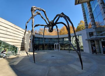 arkansas/bentonville/landmark/crystal-bridges-museum-of-american-art