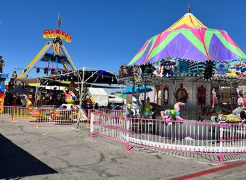 nevada/north-las-vegas/landmark/broadacres-marketplace