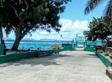 british-virgin-islands/spanish-town/landmark/mermaid-s-dockside-bar-and-grill