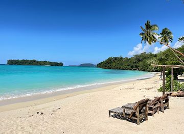 vanuatu/port-olry/landmark/chez-louis-restaurant