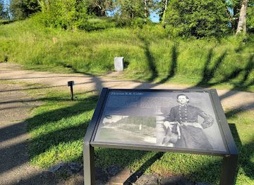 virginia/fredericksburg/landmark/cobb-monument