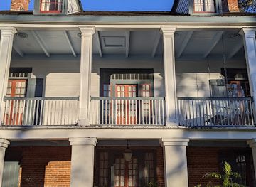 louisiana/plantation-country/landmark/mouton-plantation-c-1820-sgna