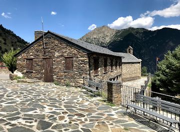 andorra/sant-julia-de-loria/landmark/santuari-de-la-mare-de-deu-de-canolich
