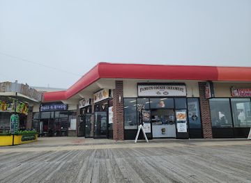 new-jersey/wildwood/landmark/famous-cookie-creamery
