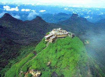 sri-lanka/adam-s-peak/landmark/sri-pada-adam-s-peak